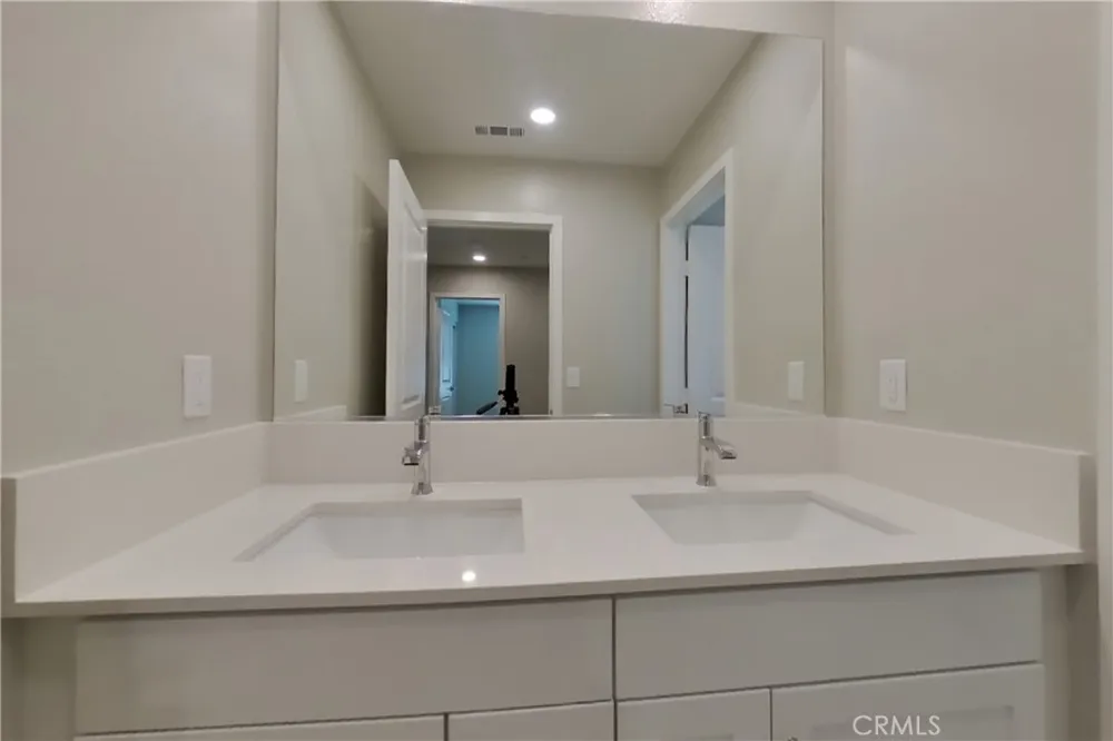 29426 CARIBBEAN PINE WAY Winchester, CA 92596