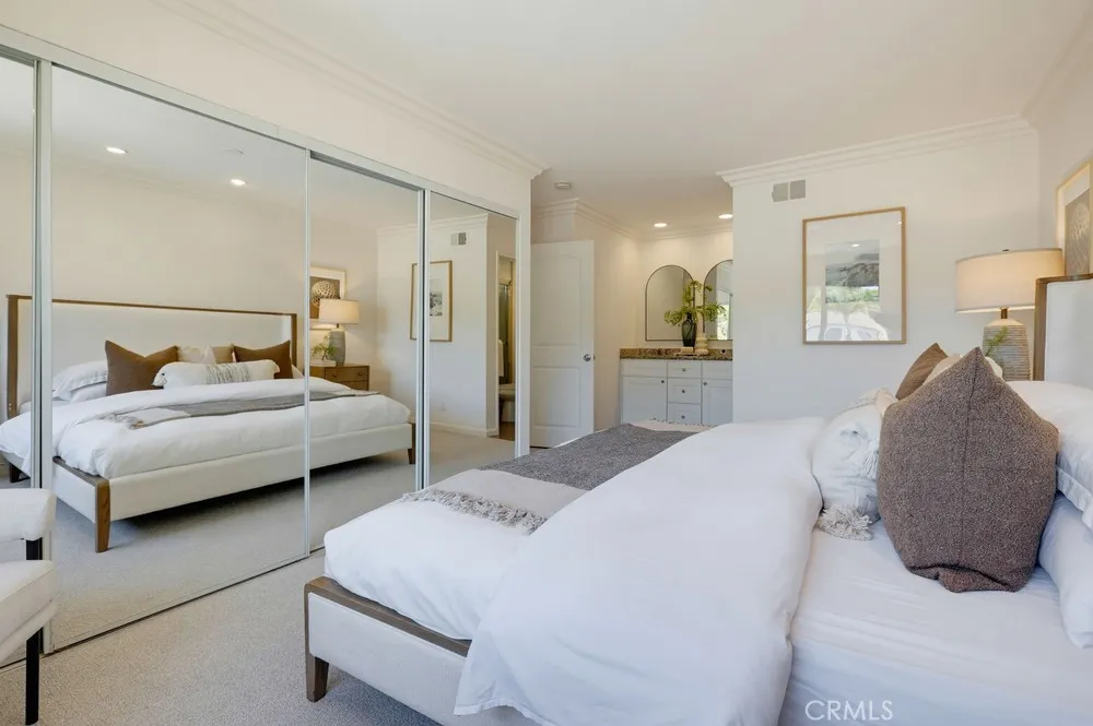 2650 Vista Del Oro Newport Beach, CA 92660