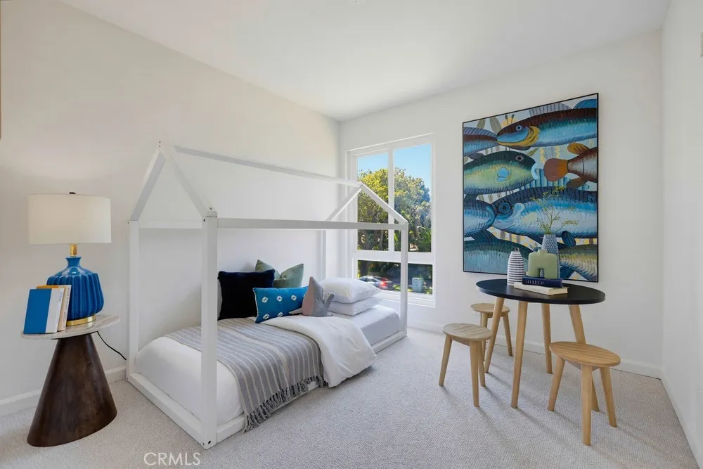 2650 Vista Del Oro Newport Beach, CA 92660