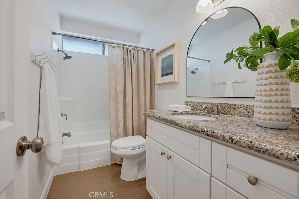 2650 Vista Del Oro Newport Beach, CA 92660