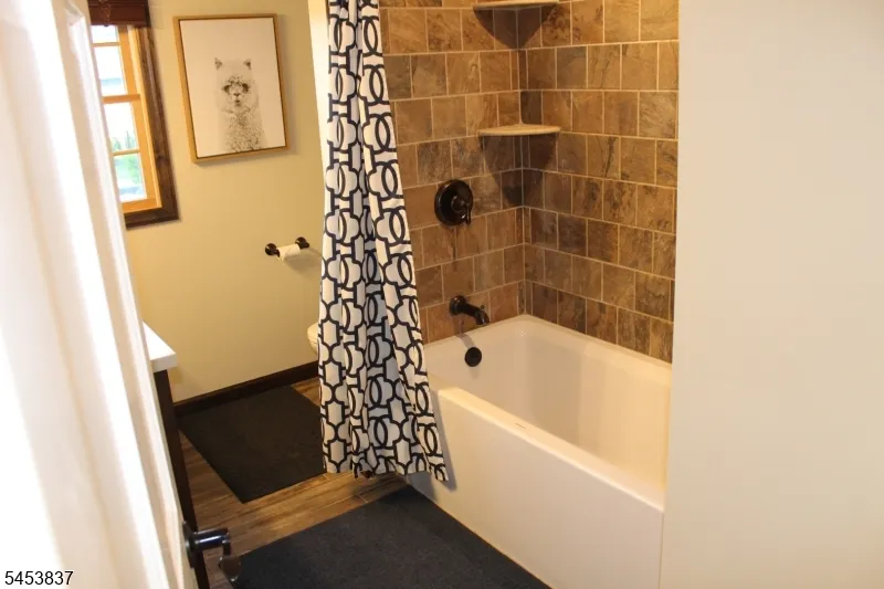 4435 Rudetown Rd Hardyston, NJ 07419