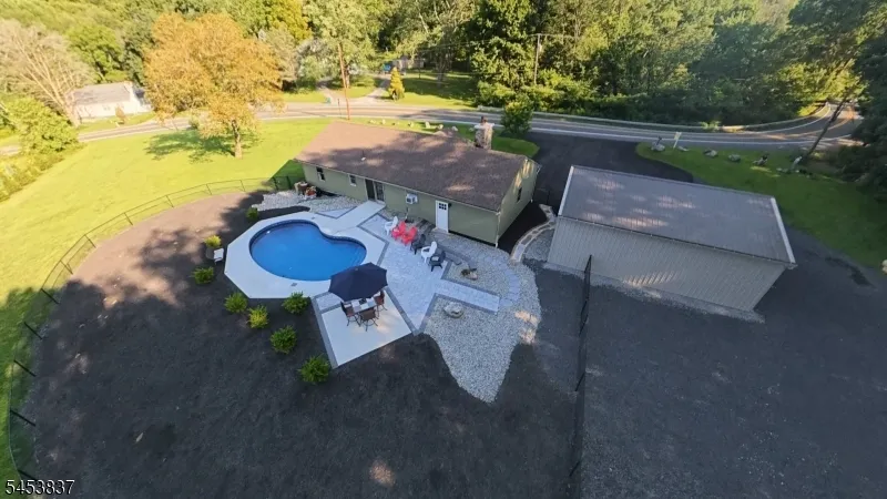 4435 Rudetown Rd Hardyston, NJ 07419