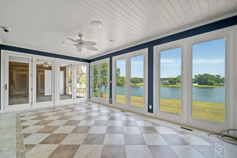 506 Lake Shore Drive Warsaw, NC 28398