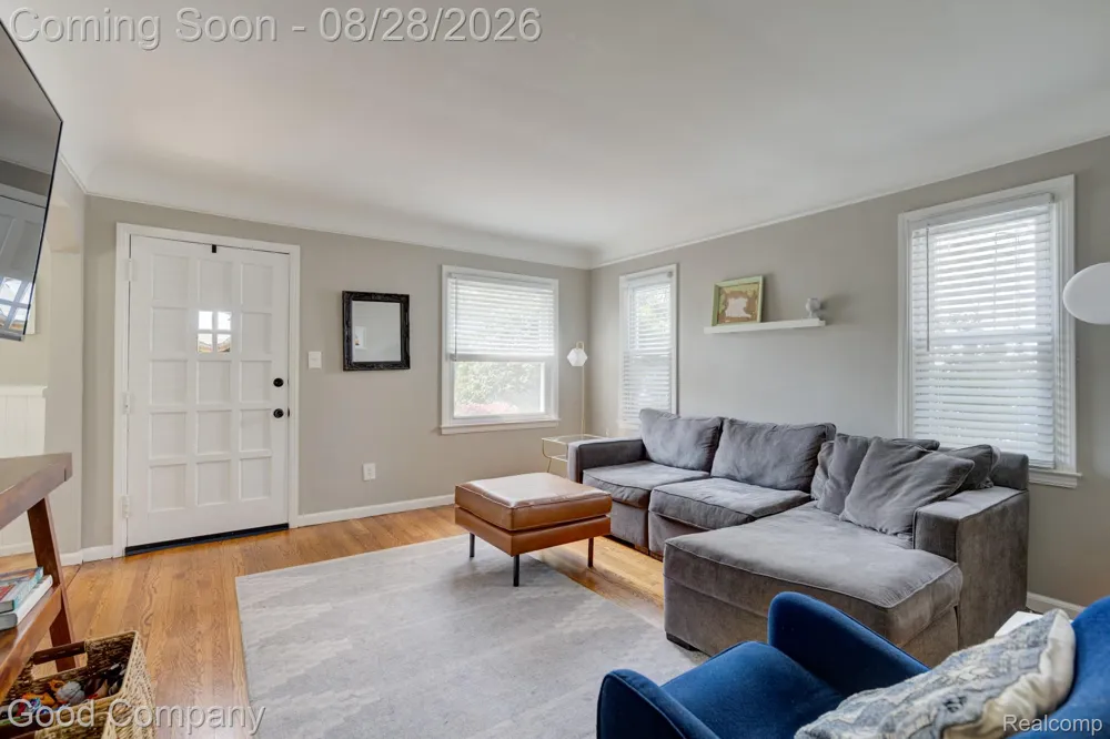2946 Ellwood Avenue Berkley City, MI 48072