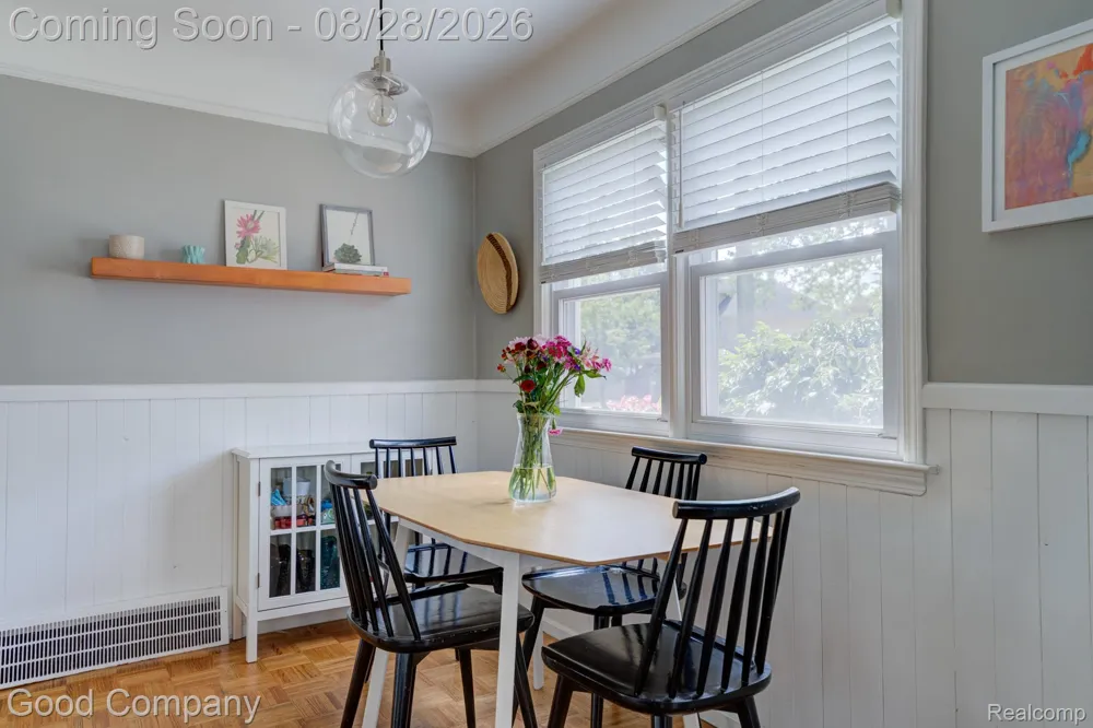 2946 Ellwood Avenue Berkley City, MI 48072