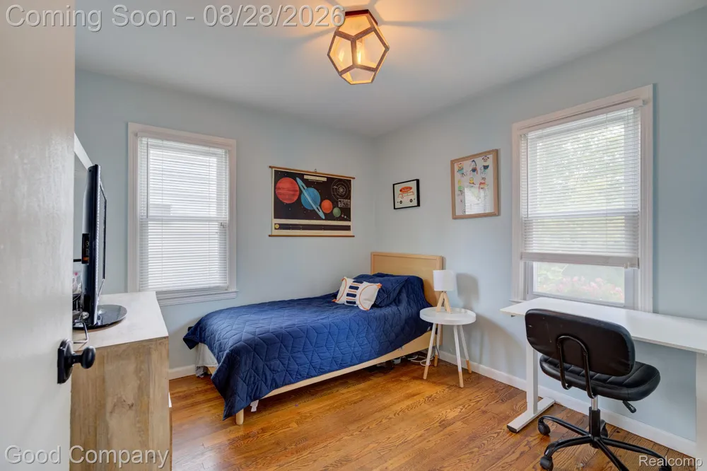 2946 Ellwood Avenue Berkley City, MI 48072