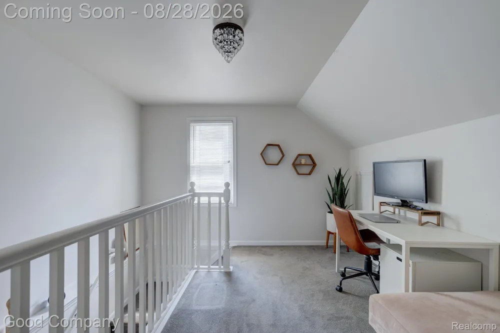 2946 Ellwood Avenue Berkley City, MI 48072