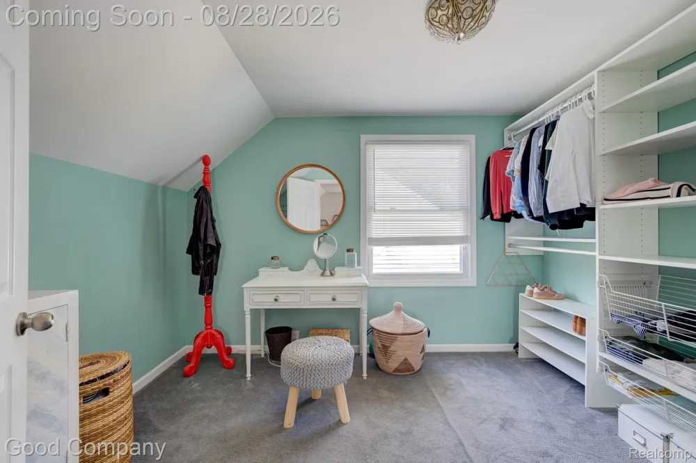 2946 Ellwood Avenue Berkley City, MI 48072