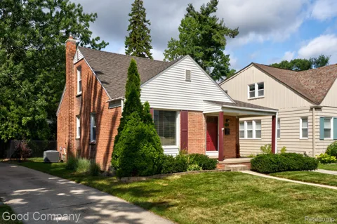 829 Edgewood Drive