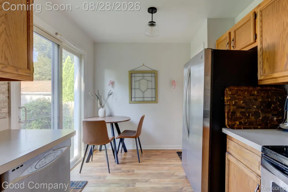1698 Annabelle Street Ferndale City, MI 48220