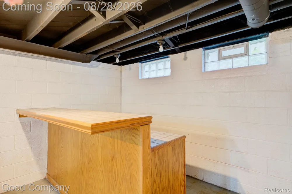1698 Annabelle Street Ferndale City, MI 48220
