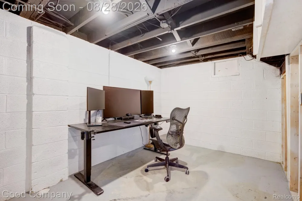 1698 Annabelle Street Ferndale City, MI 48220