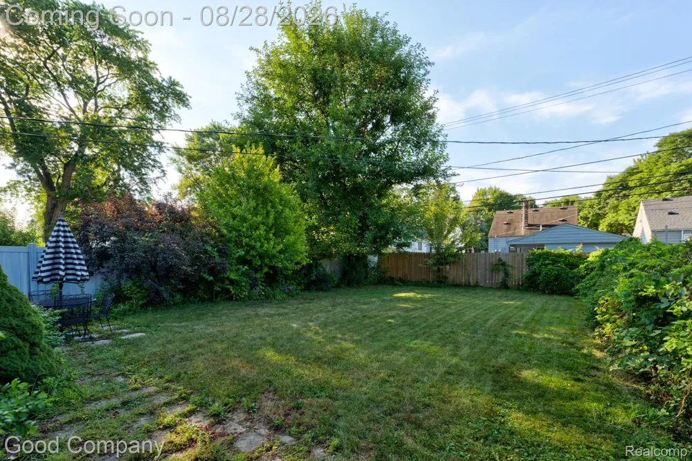 1698 Annabelle Street Ferndale City, MI 48220