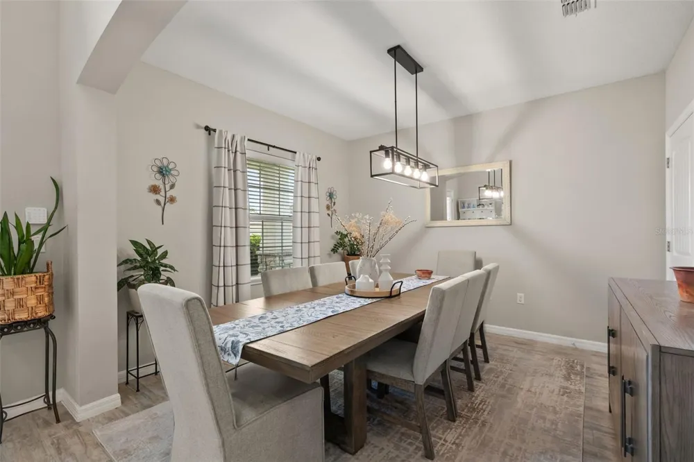 184 BELLA VERANO WAY Davenport, FL 33897