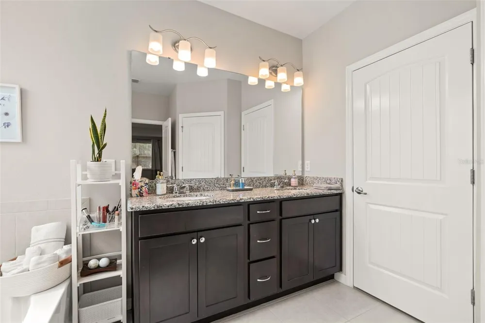184 BELLA VERANO WAY Davenport, FL 33897