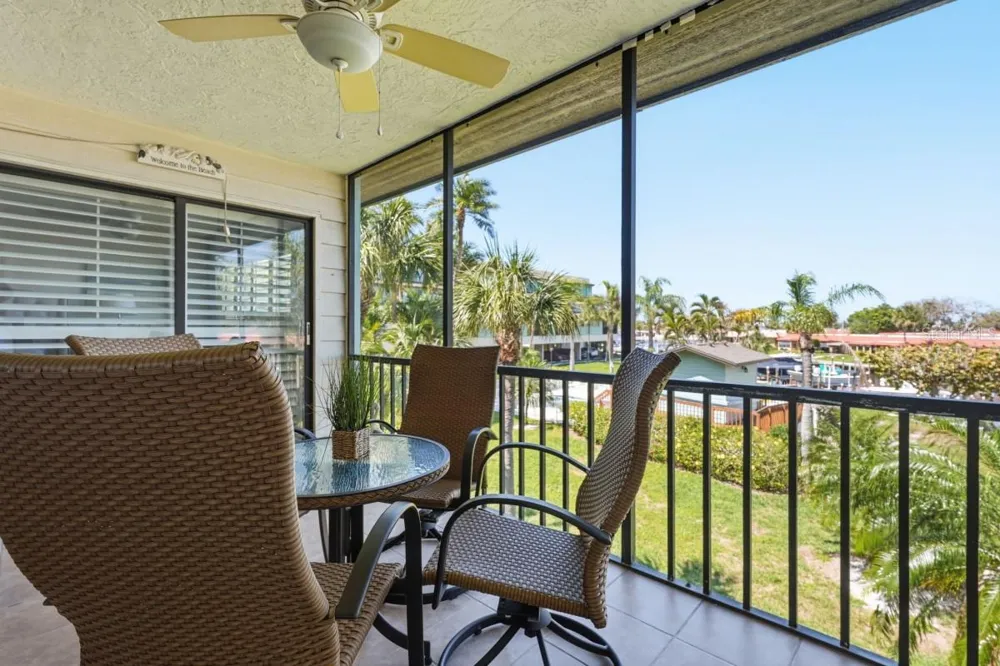 9604 CORTEZ ROAD W #414 Bradenton, FL 34210