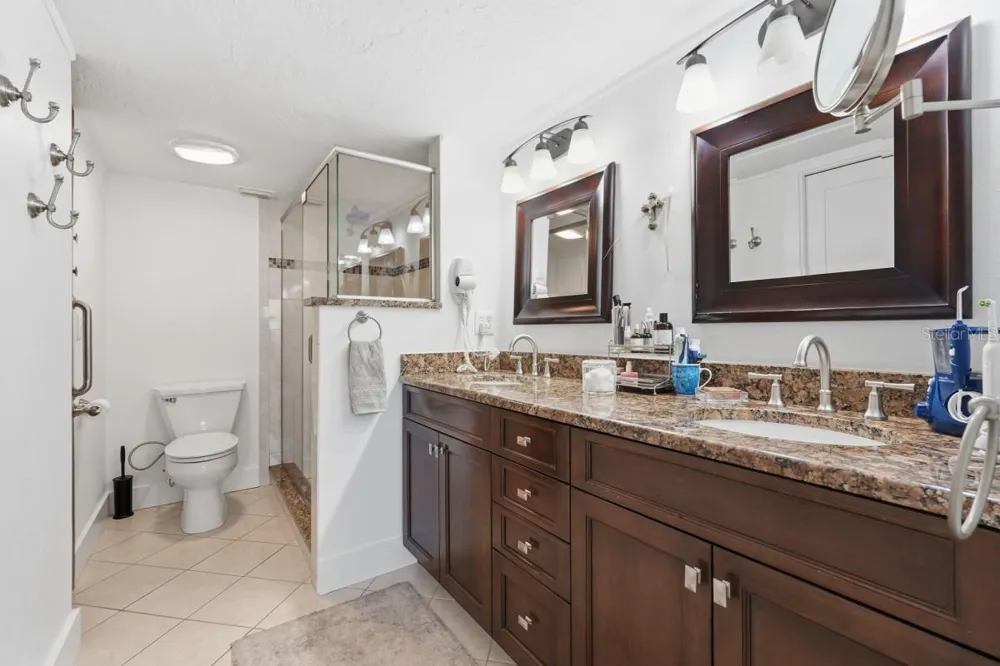 9604 CORTEZ ROAD W #414 Bradenton, FL 34210