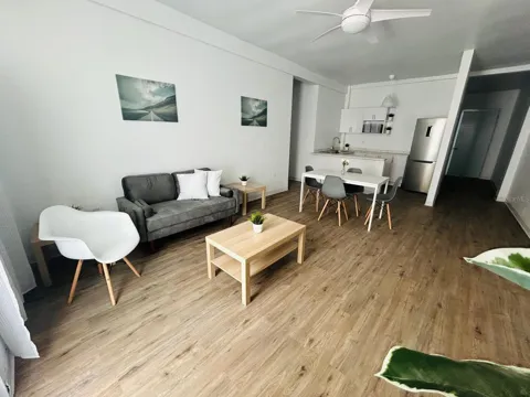 2844 AVE. ROOSEVELT #206