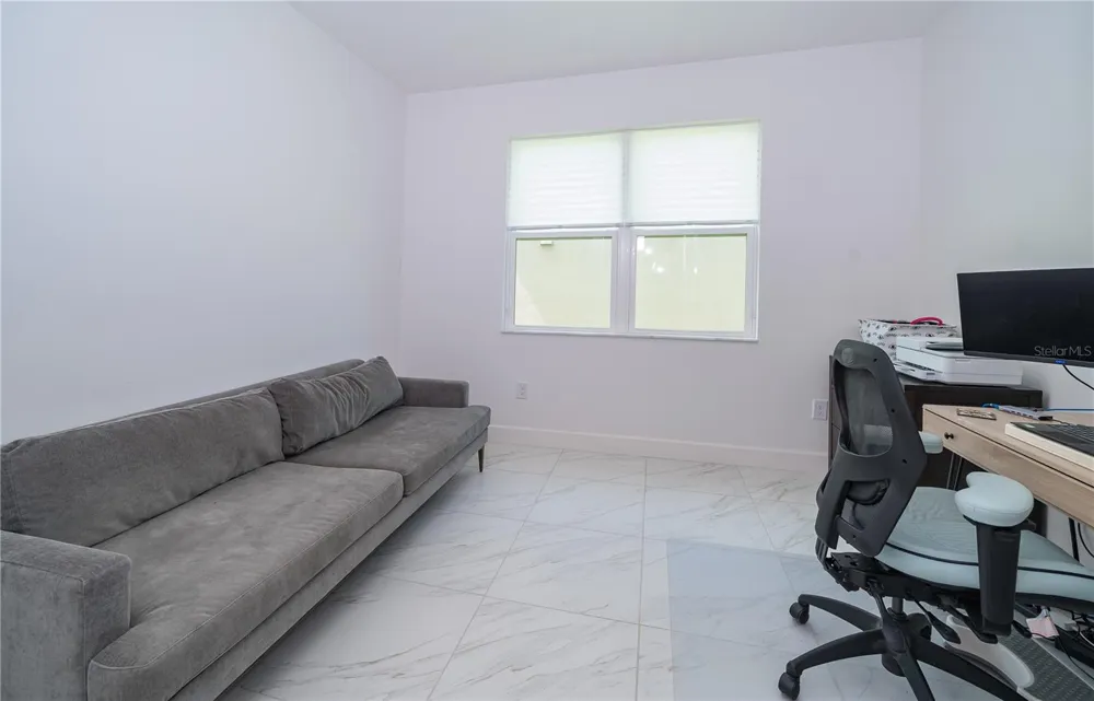 3290 GREAT BANYAN WAY Wesley Chapel, FL 33543