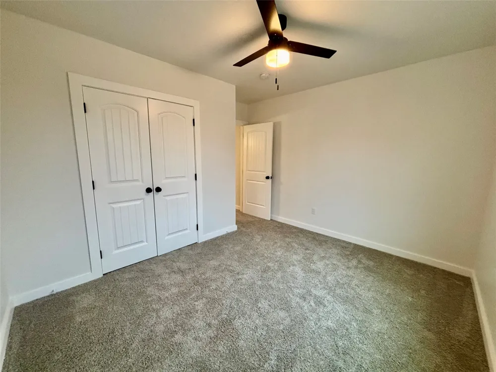 5114 Stoneridge Drive Granbury, TX 76048
