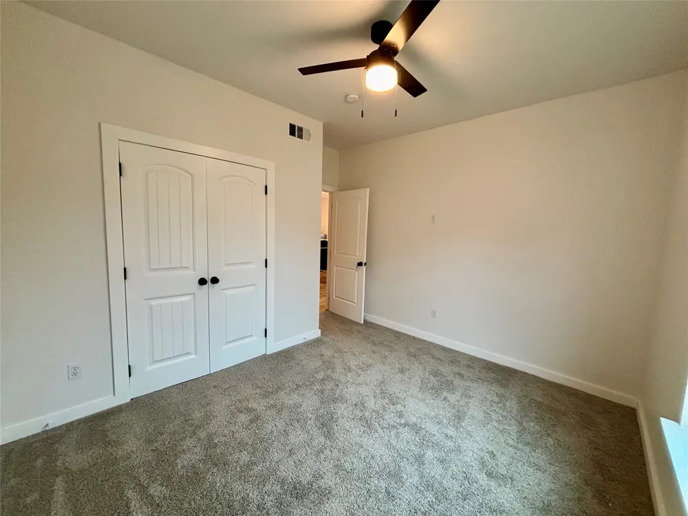 5114 Stoneridge Drive Granbury, TX 76048