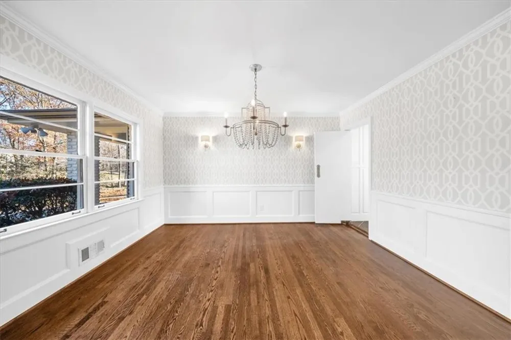 525 Timber Valley Road Sandy Springs, GA 30342