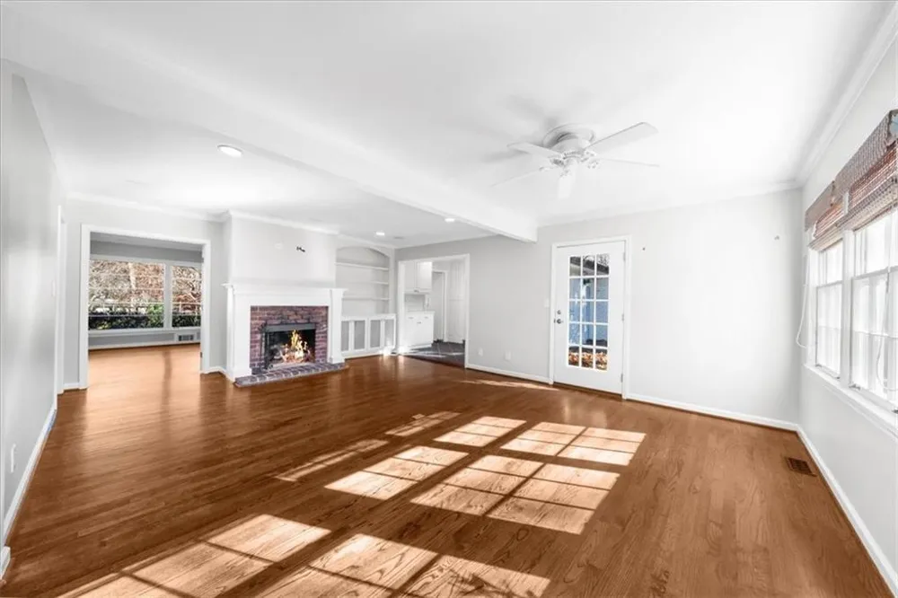 525 Timber Valley Road Sandy Springs, GA 30342