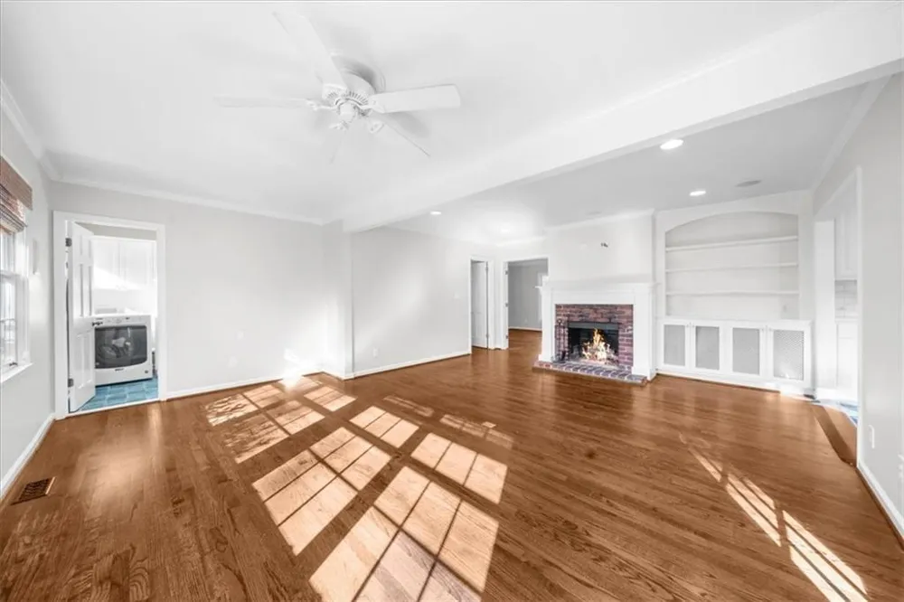 525 Timber Valley Road Sandy Springs, GA 30342