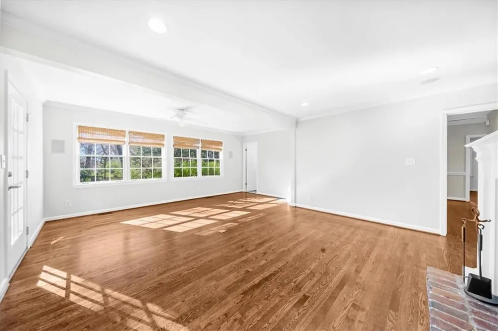 525 Timber Valley Road Sandy Springs, GA 30342