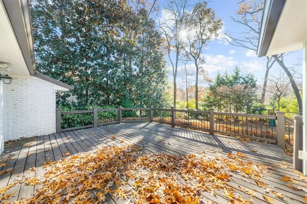 525 Timber Valley Road Sandy Springs, GA 30342