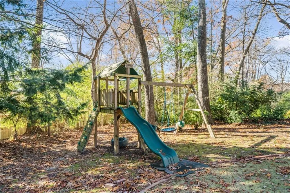 525 Timber Valley Road Sandy Springs, GA 30342