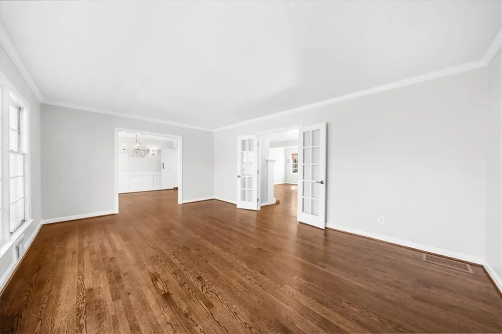 525 Timber Valley Road Sandy Springs, GA 30342