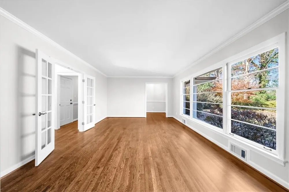 525 Timber Valley Road Sandy Springs, GA 30342