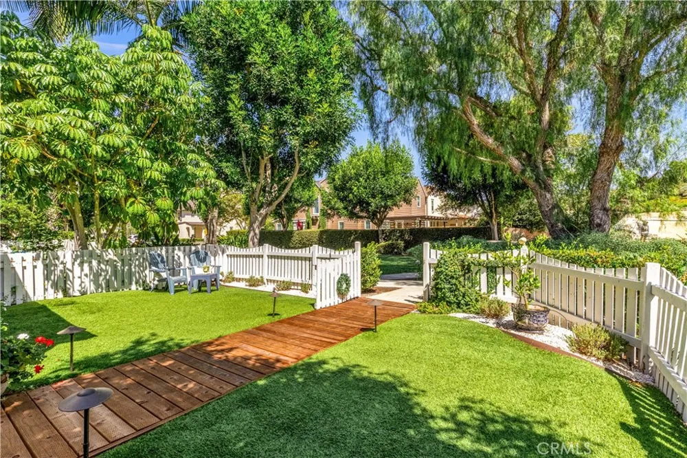 5 Surrey Farm Ladera Ranch, CA 92694