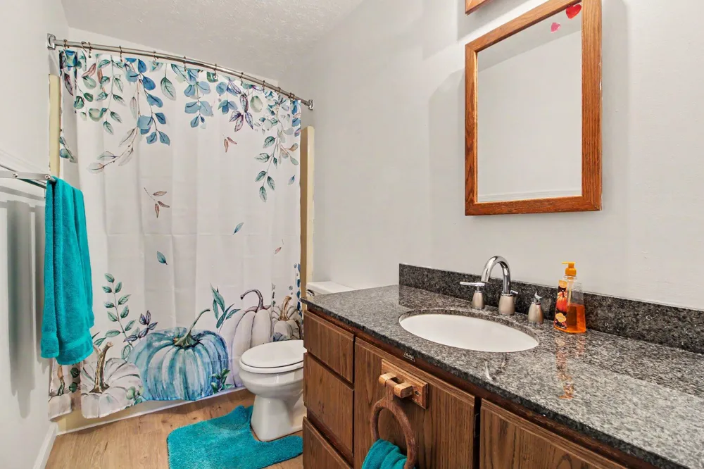 123 S Freer Road Chelsea, MI 48118