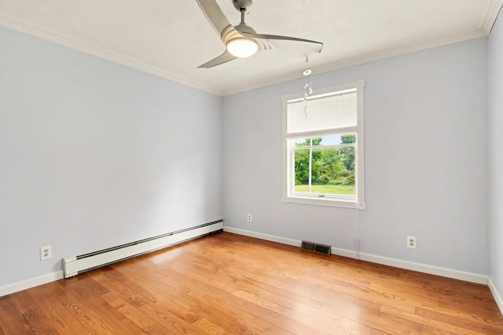 123 S Freer Road Chelsea, MI 48118
