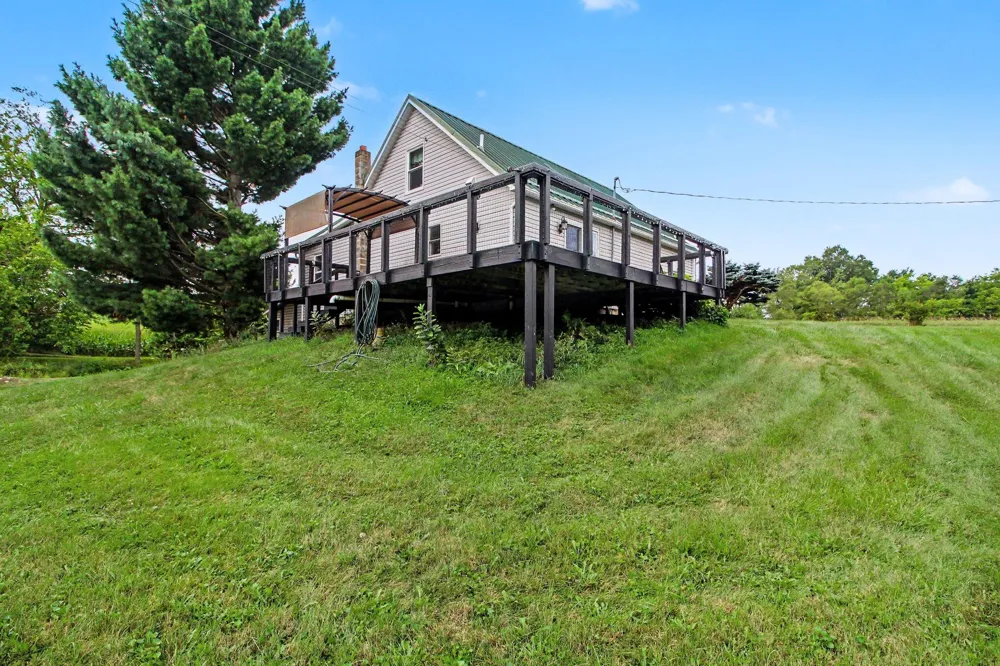 123 S Freer Road Chelsea, MI 48118