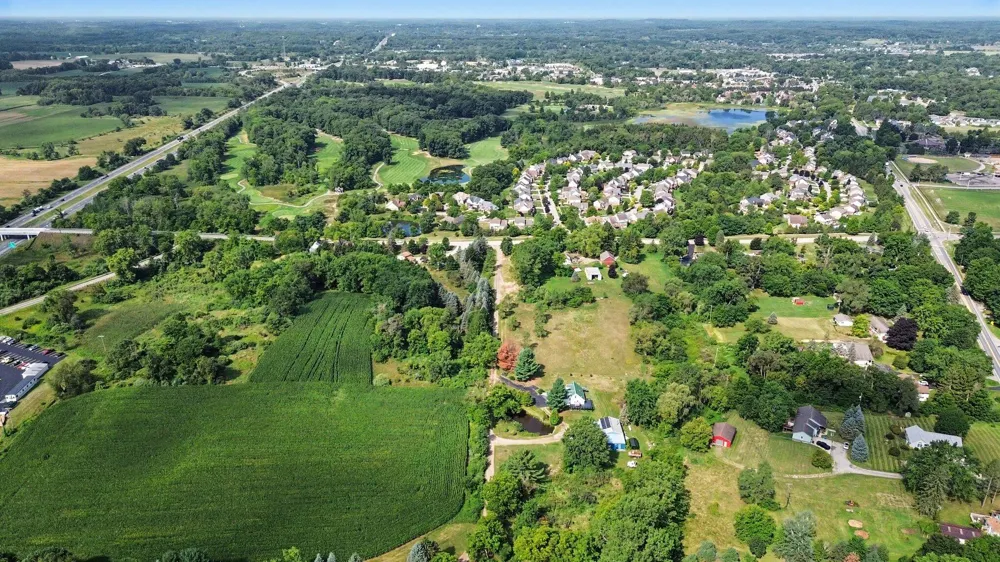 123 S Freer Road Chelsea, MI 48118
