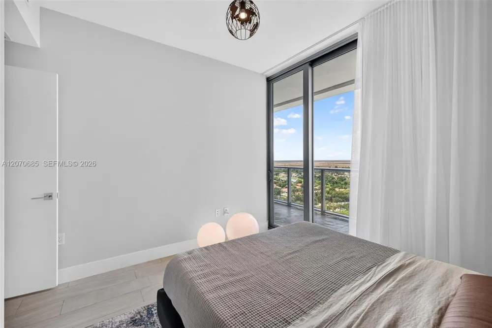 2000 Metropica Way #1901 Sunrise, FL 33323