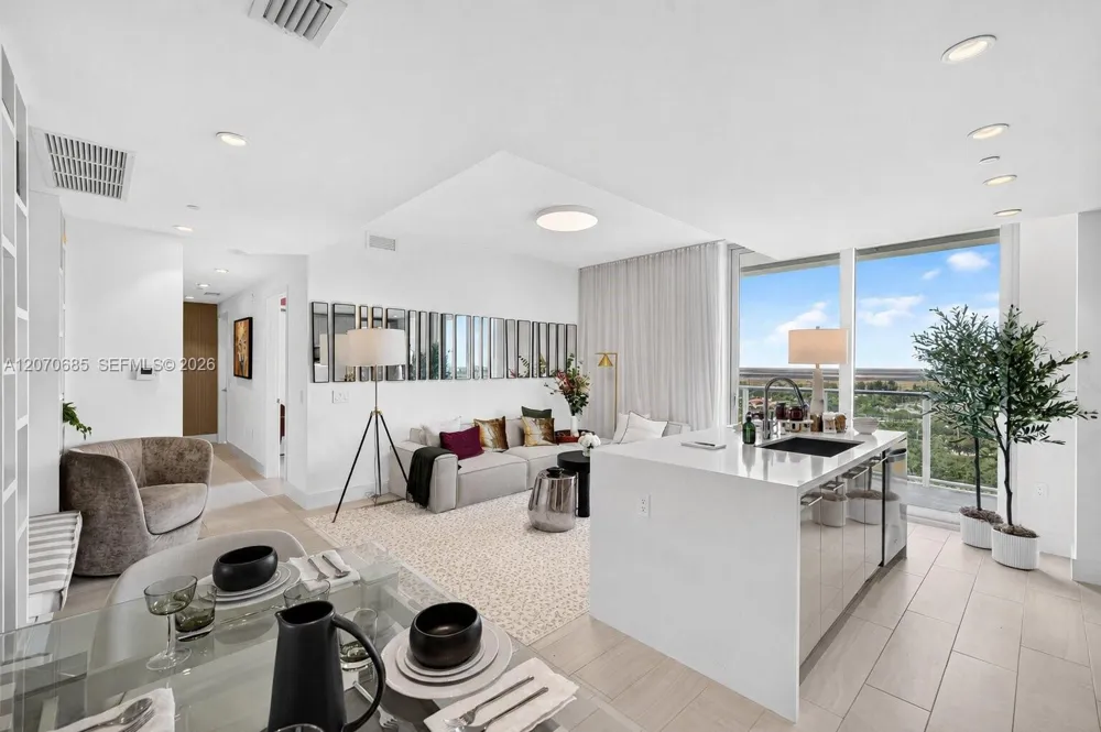 2000 Metropica Way #1901 Sunrise, FL 33323