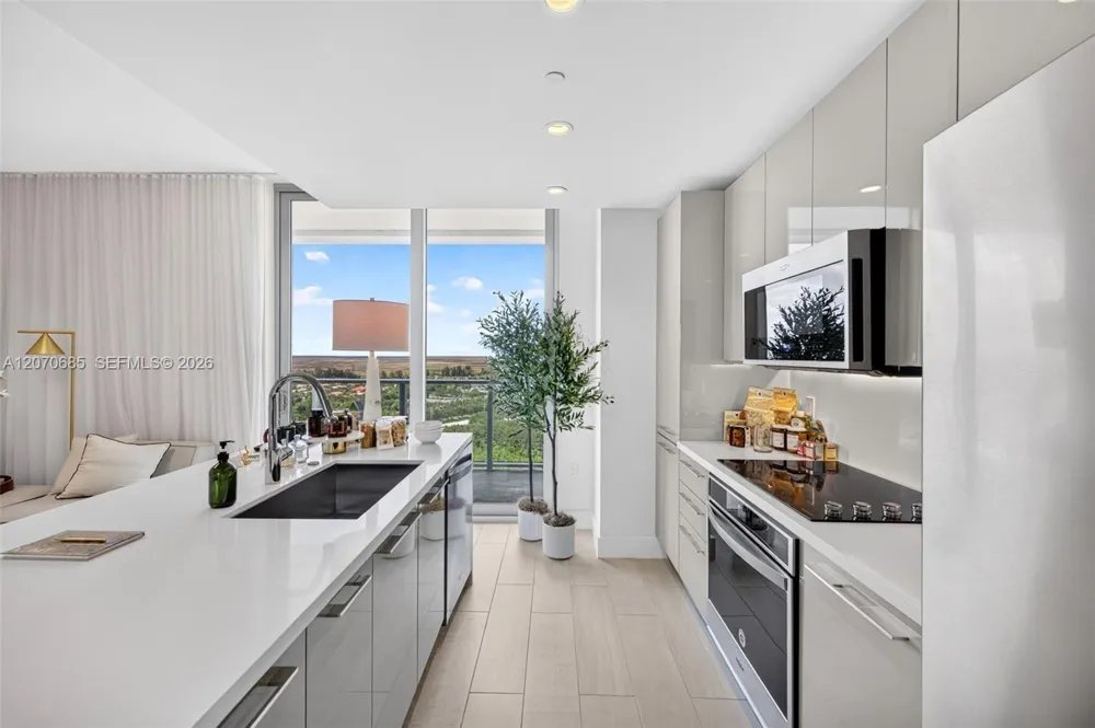 2000 Metropica Way #1901 Sunrise, FL 33323
