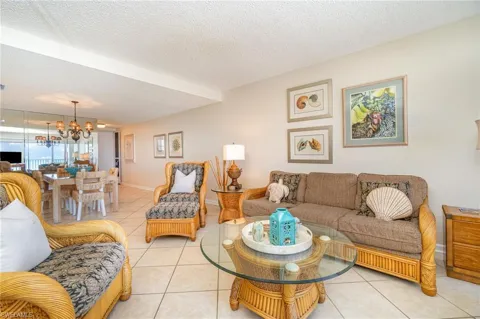 3443 Gulf Shore Boulevard #609