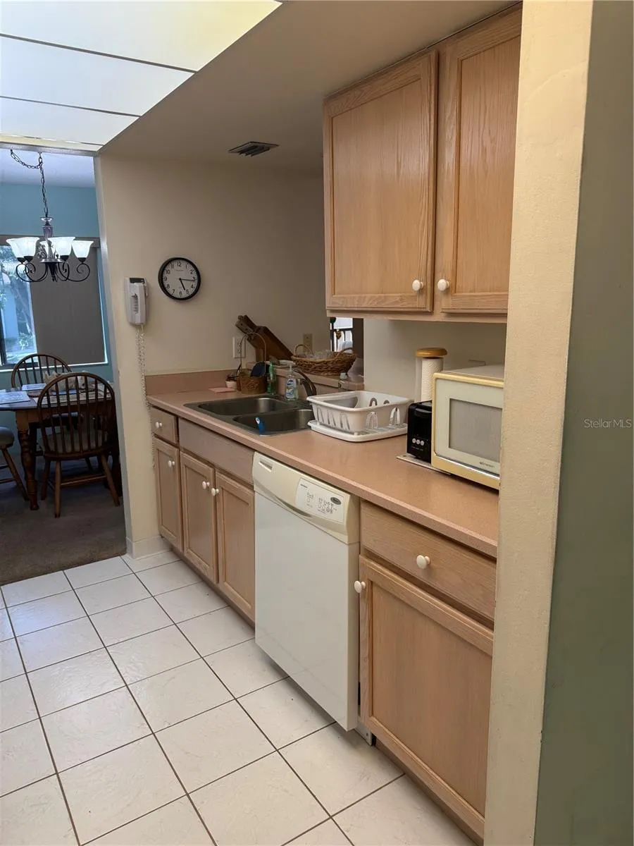 308 PALM COAST PKWY #202 Palm Coast, FL 32137