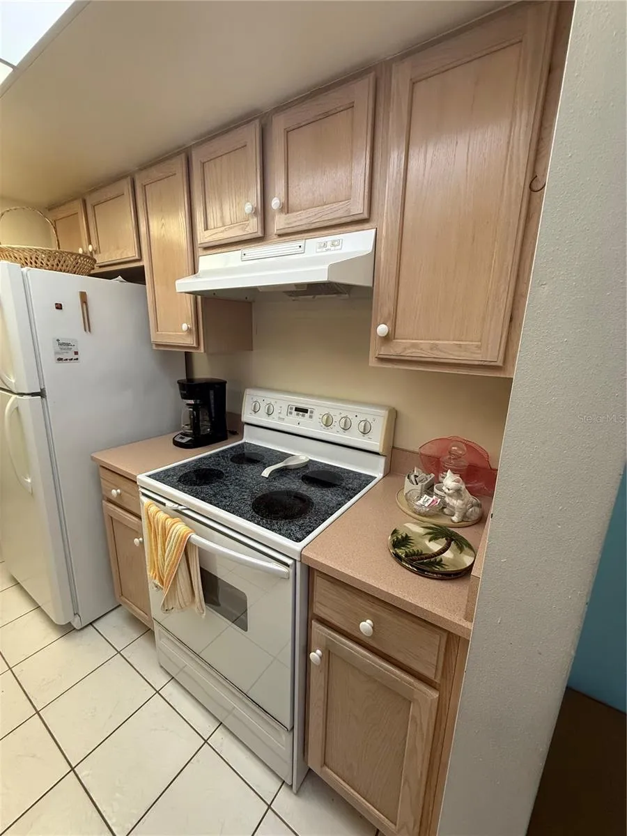308 PALM COAST PKWY #202 Palm Coast, FL 32137
