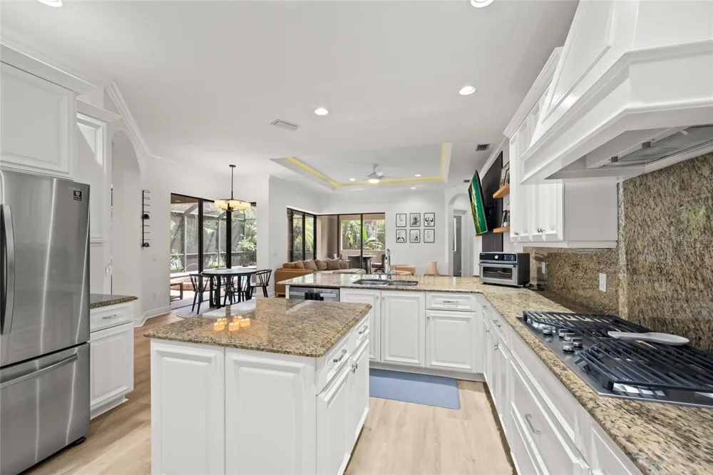 4665 TUSCANA DRIVE Sarasota, FL 34241