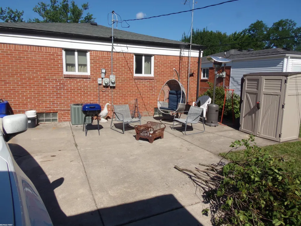 28204 Gladstone Street St Clair Shores City, MI 48081