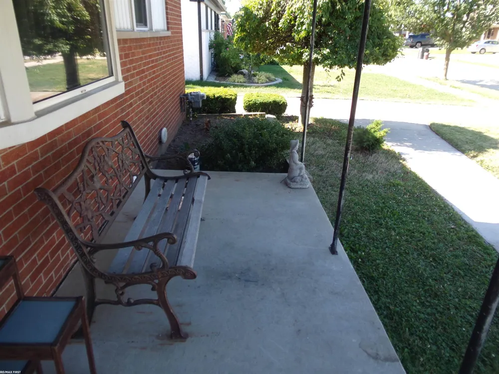 28204 Gladstone Street St Clair Shores City, MI 48081