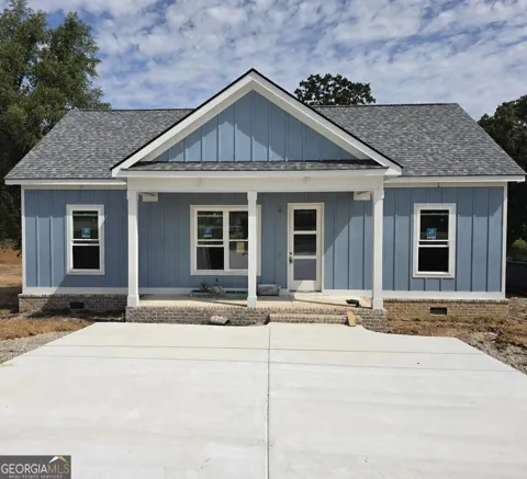272 Thomas RD