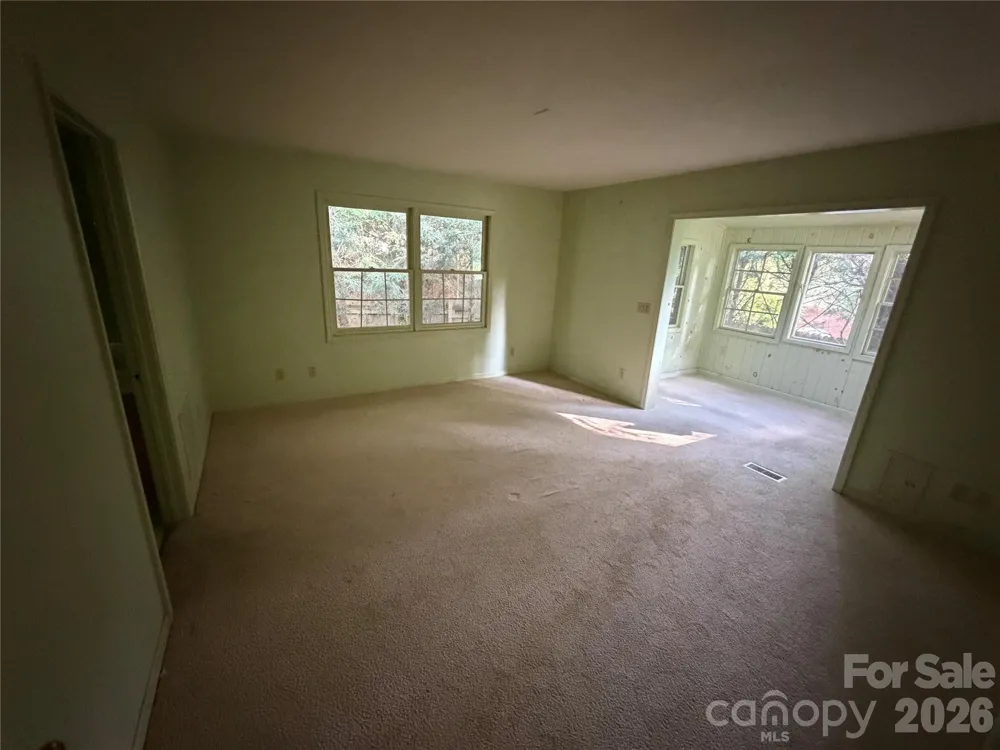 29 Crystal Springs Trail Cashiers, NC 28717