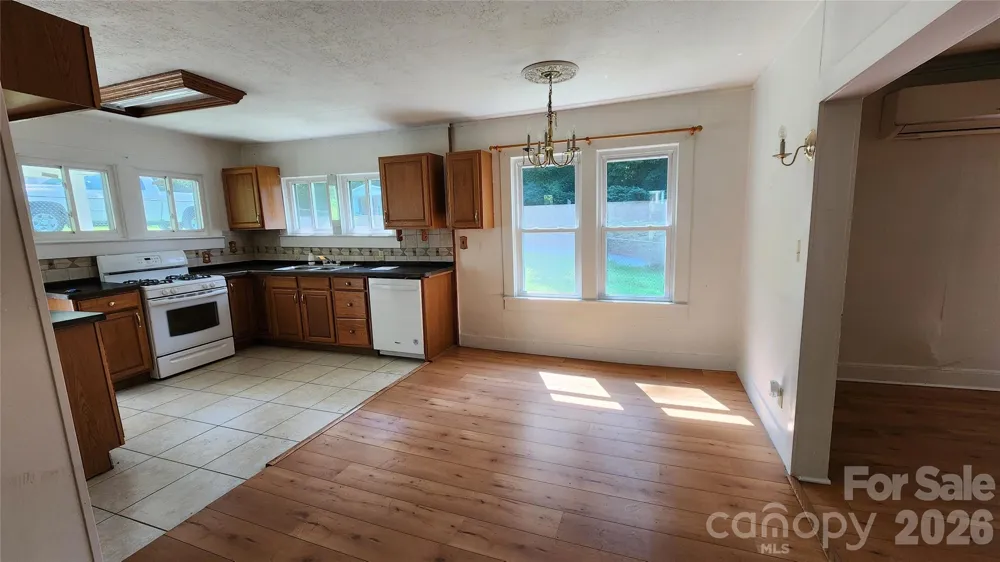 844 Connahetta Street Murphy, NC 28906